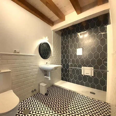 Inn La Del Tenor